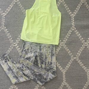 Lululemon Athletica Neon Yellow Tank and wunder Gray Patterned Leggings